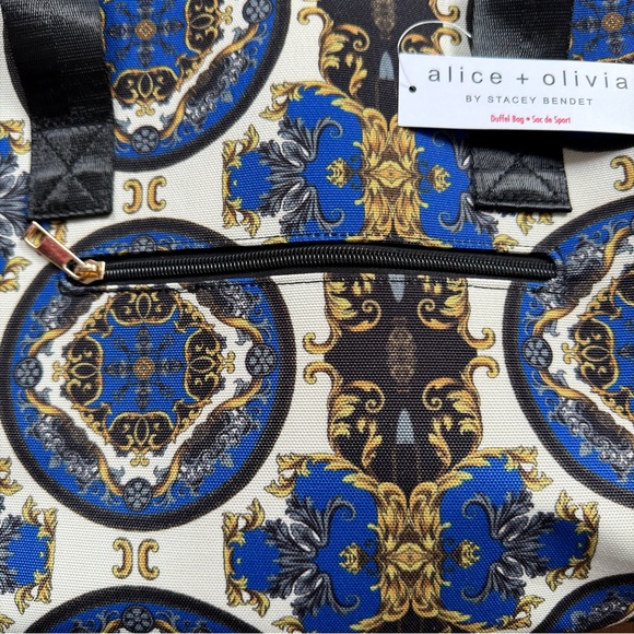 NWT Alice + Olivia Duffel bag in Regal Romance - Picture 3 of 8
